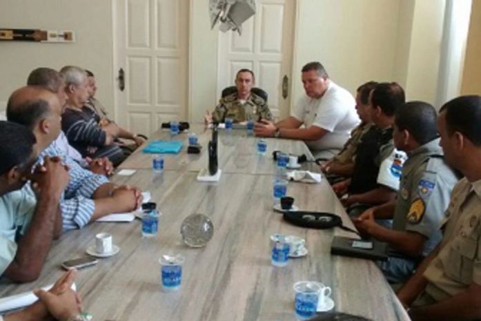 Comandante-geral reúne-se com representantes de associações militares