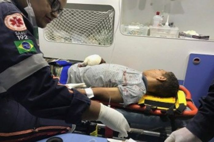 Menor sofreu dois disparos quando estava em um parque