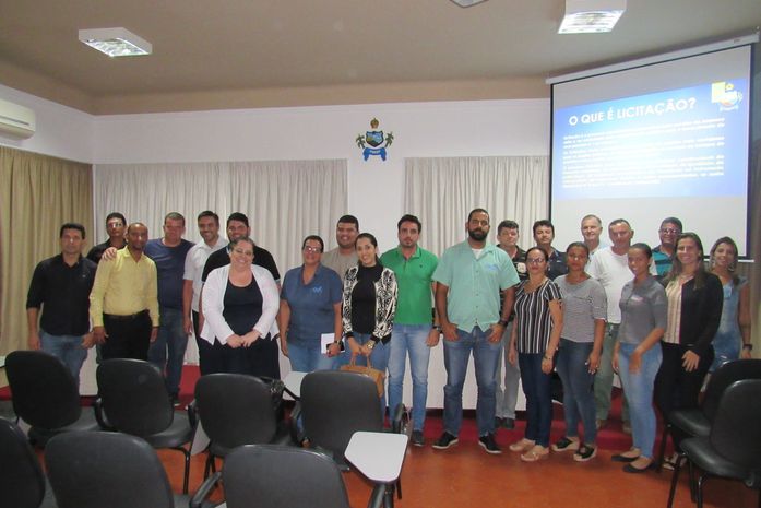 Empresários penedenses participam de palestra sobre Pregão Eletrônico
