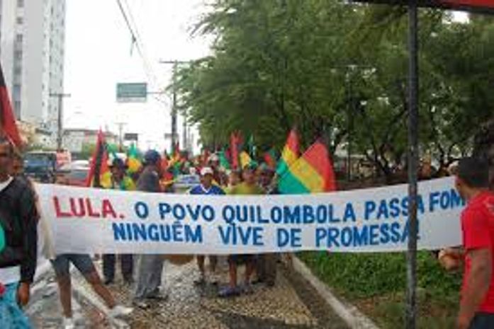 Prefeito, de cidade alagoana exige doação, pra prefeitura, de parte terreno do quilombo para poder instalar água nas casas da comunidade