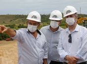 Governador em exercício visita obras do aeroporto de Maragogi