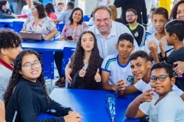 Prefeito Luciano inaugura 34ª obra e anuncia construção de ginásio em escola