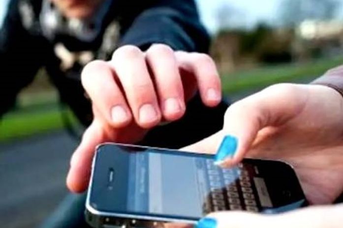 Roubo de celular