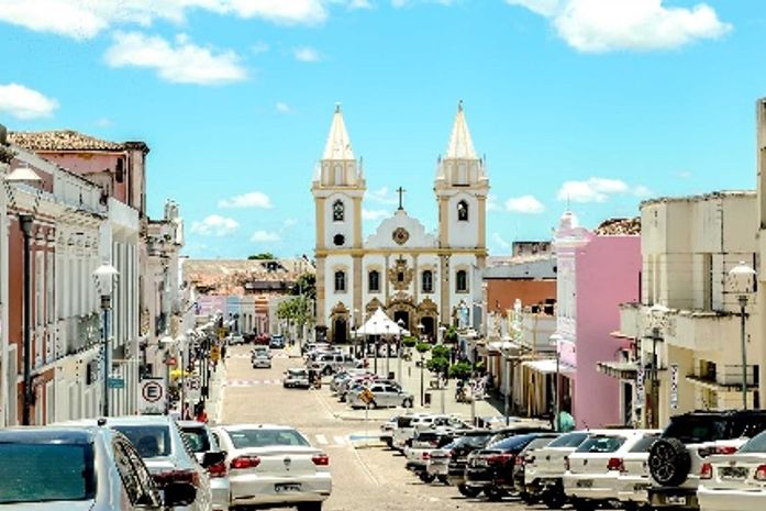 Trakto Show Penedo aumenta consumo no comércio e serviços, movimentando a economia do município