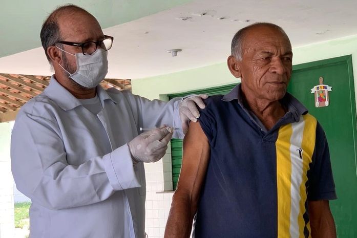 Arapiraca imuniza 99,87% do público alvo contra a gripe e segue vacinando até dia 30 de junho