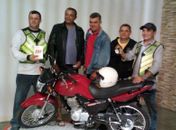 Tarcizo Freire faz doação de veículo para Sindicato dos Moto taxistas de Arapiraca   