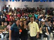 Rafael Torres fez reunião com seus funcionários para anunciar apoio a Olívia e Francisco Tenório que aparecem a seu lado