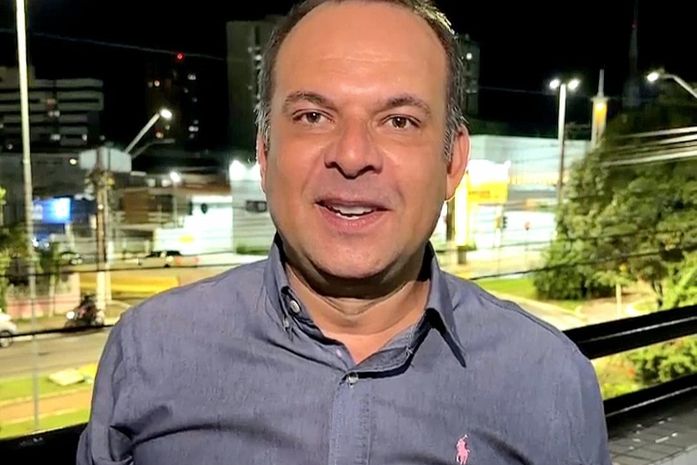 Sales ironiza contradição de deputado estadual que homenageou Tiradentes, mas votou por aumento de imposto em Alagoas