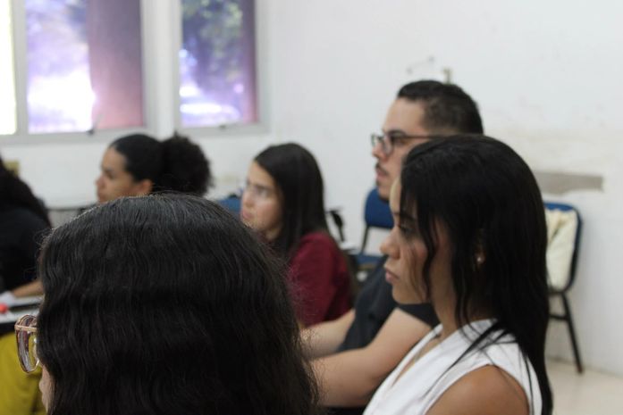 Bucalidade e alternativas decoloniais: Odontologia da UFAL promove palestra sobre saúde bucal coletiva