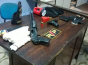 Polícia Militar apreende veículo com armas, munições e explosivos em Arapiraca