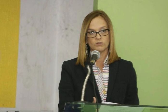 Impasse entre vereadores e secretárias ameaçam gestão de Teófilo