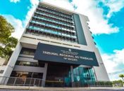 JT concede liminar à Associação Comercial e dia 29 não será considerado feriado para fins trabalhistas