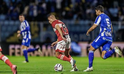 Gegê em ação pelo CRB