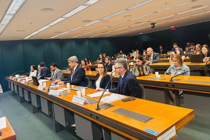 CNC alerta para impactos da reforma tributária no turismo, comércio e serviços com aumento do custo aéreo