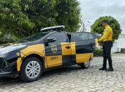 DMTT realiza entrega domiciliar de placas perdidas durante as chuvas em Maceió