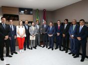 "Nada vai parar", afirma Paulo Dantas ao entregar mensagem governamental na ALE