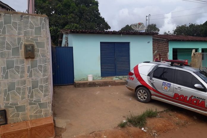 Cliente de bar é assassinado a tiros durante suposto assalto no interior