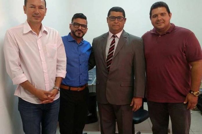 Vereador Elson Vieira, Presidente Maxwell, Cel. Mário e vereador Bel Correia