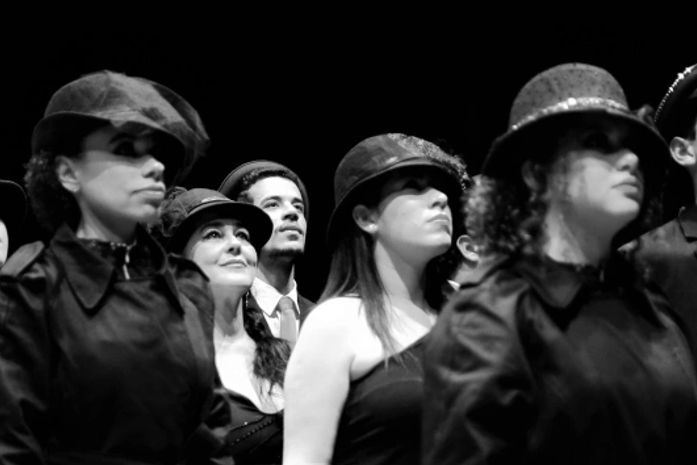 Maior Barato apresenta ‘Cantotempo’ no palco do Teatro Deodoro