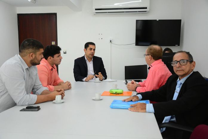 MPT notifica Secovi a negociar reivindicação de trabalhadores de condomínios em Alagoas