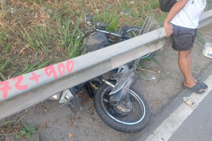 Motociclista e passageiro morrem em acidente na BR-316, entre Maceió e Satuba