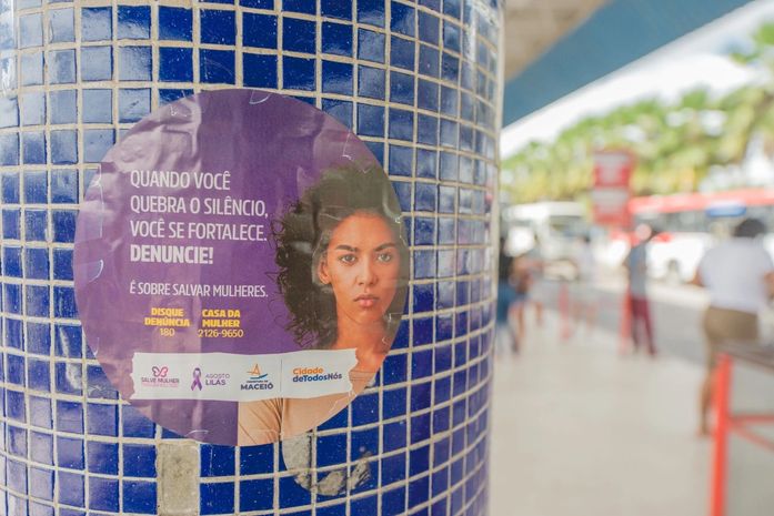Salve Mulher: ação no Benedito Bentes intensifica combate à violência contra a mulher