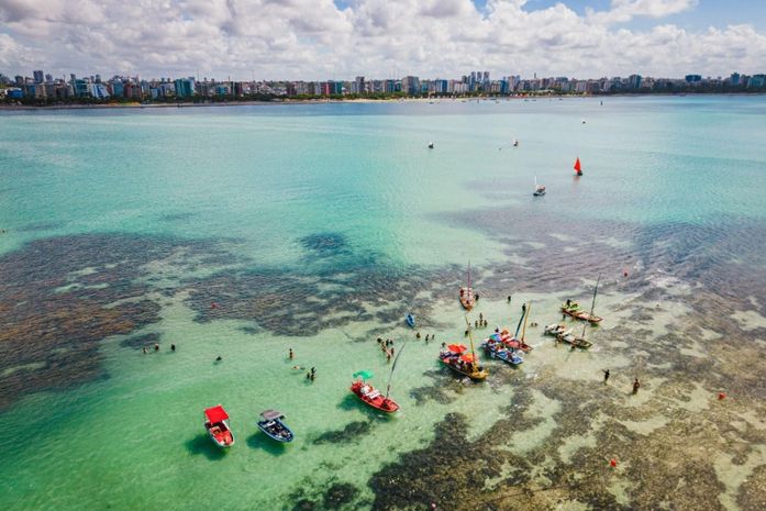 Investimento em promoção consolida turismo em Maceió e alta estação deve ser a melhor da história