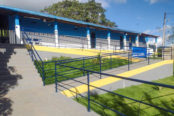 Governo de Alagoas entrega três escolas, sendo uma indígena, no Agreste e Sertão do estado