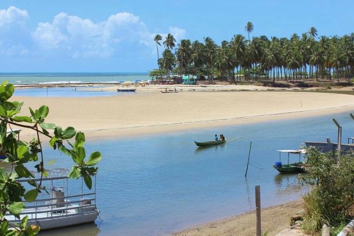 Carnaval em Jequiá terá desfiles de blocos e polos de shows