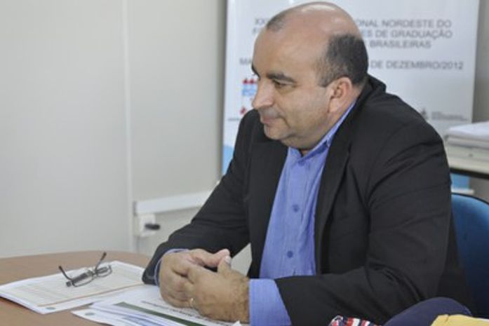 Amauri Barros