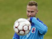 CSA confirma contratação do atacante Alemão e fica perto de goleiro e zagueiro