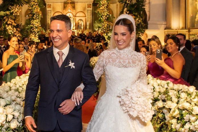 Governador Paulo Dantas oficializa união