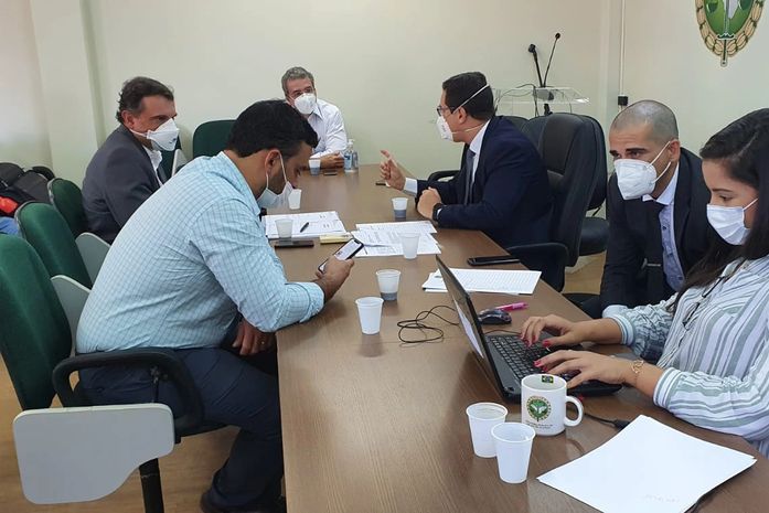 Defensoria Pública se reúne com representantes da Saúde para monitorar serviços ofertados à população