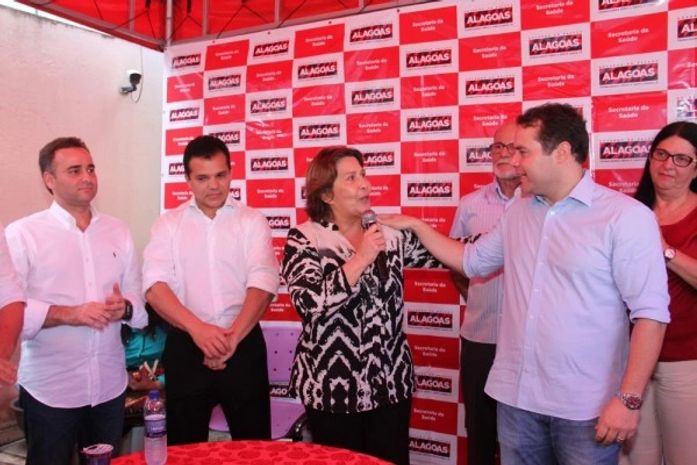 Célia destaca parceria com governo para ampliação do Hemoar e UE do Agreste