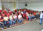 Voluntários do Revezamento da Tocha Olímpica, de São Miguel dos Campos, participam de reunião