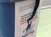 Jovem destrói papeleira com bomba em praça de Maceió e caso será levado à Justiça
