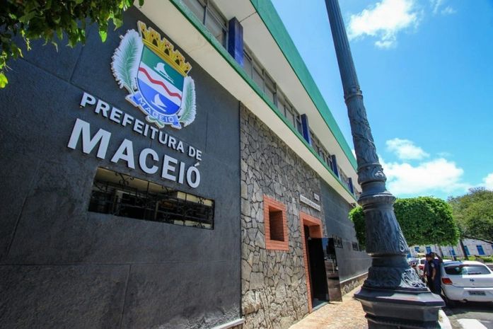 Prefeitura de Maceió paga salário de maio nesta quarta-feira (29)