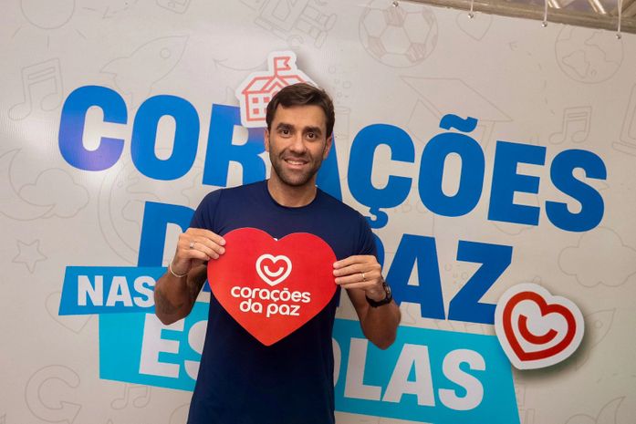 Ao lado do governador Paulo Dantas e do deputado Rafael Brito, Ricardo Doria lança 1ª edição do Corações da Paz nas Escolas