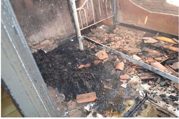 Criança incendeia residência depois de colocar fogo em colchão em Inhapi