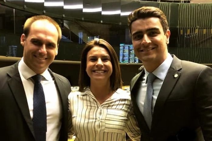Eduardo Bolsonaro(PSL), Mariana Carvalho(PSDB) e JHC(PSB)