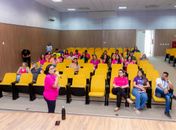 O evento, realizado em alusão ao Outubro Rosa, reuniu uma plateia engajada