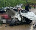 Uma pessoa morre e outra fica ferida após colisão entre carro e micro-ônibus, em Porto Calvo