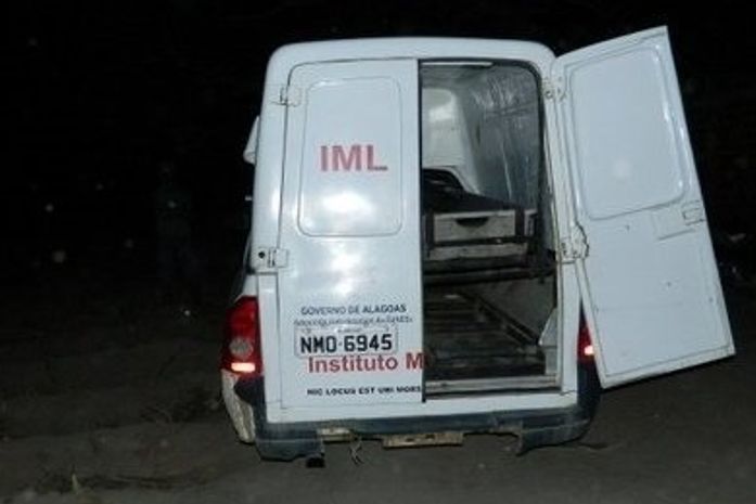 Idoso é assassinado a facadas; enteado é suspeito do crime