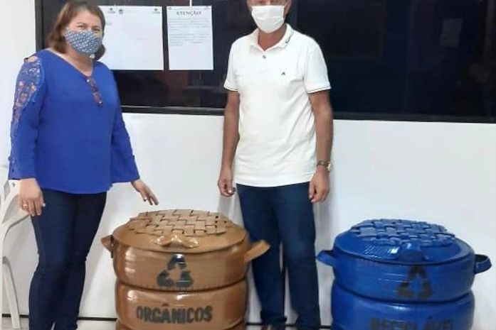 Secretaria do Meio Ambiente de Anadia implanta projeto de lixeiras ecológicas com pneus que seriam inutilizados 