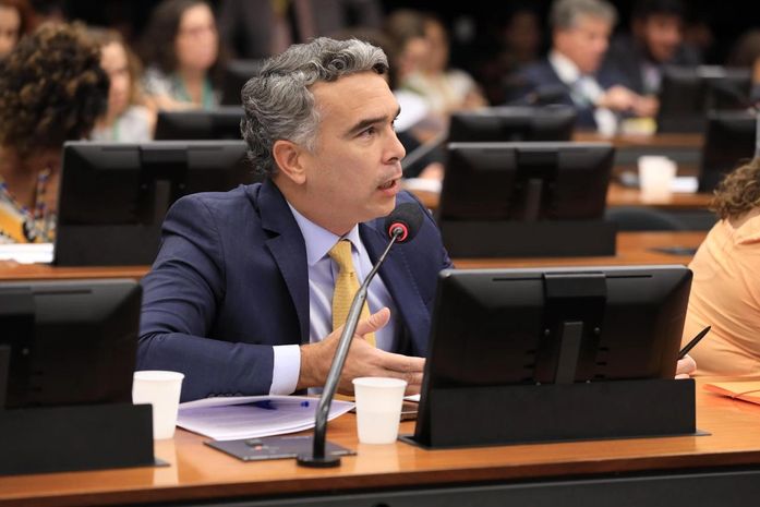 Responsabilidade na Comissão de Educação