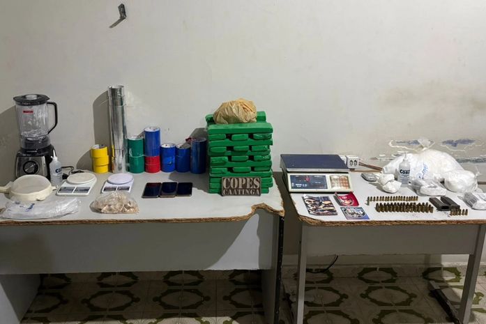 Dupla é presa e 27 quilos de drogas, armas e munições são apreendidos durante ações da PM no Agreste