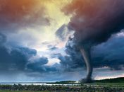 Moradores de Louisiana e Cuba são retirados por ameaça de tempestade