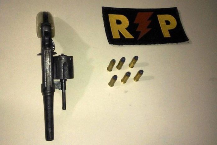 Revólver utilizado no assalto