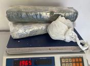 Arapiraca: polícia apreende quase 2 kg de drogas que vinham do Mato Grosso do Sul em um ônibus 