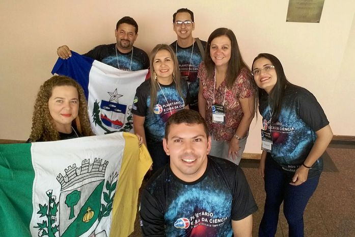 Cientista da Nasa homenageia Planetário de Arapiraca